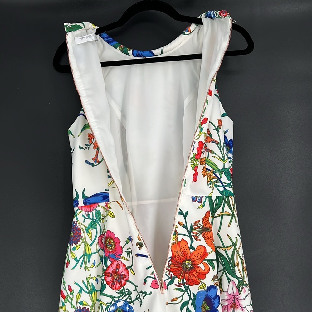 MINTY MEETS MUNT DRESS - Picture 8 of 12